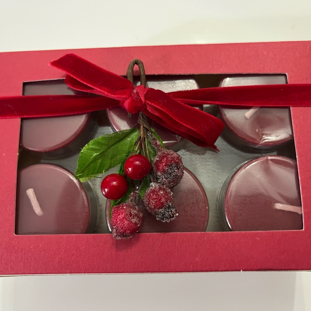 Christmas Holiday Red Spiced Berry Tealight Candle Set with Bow